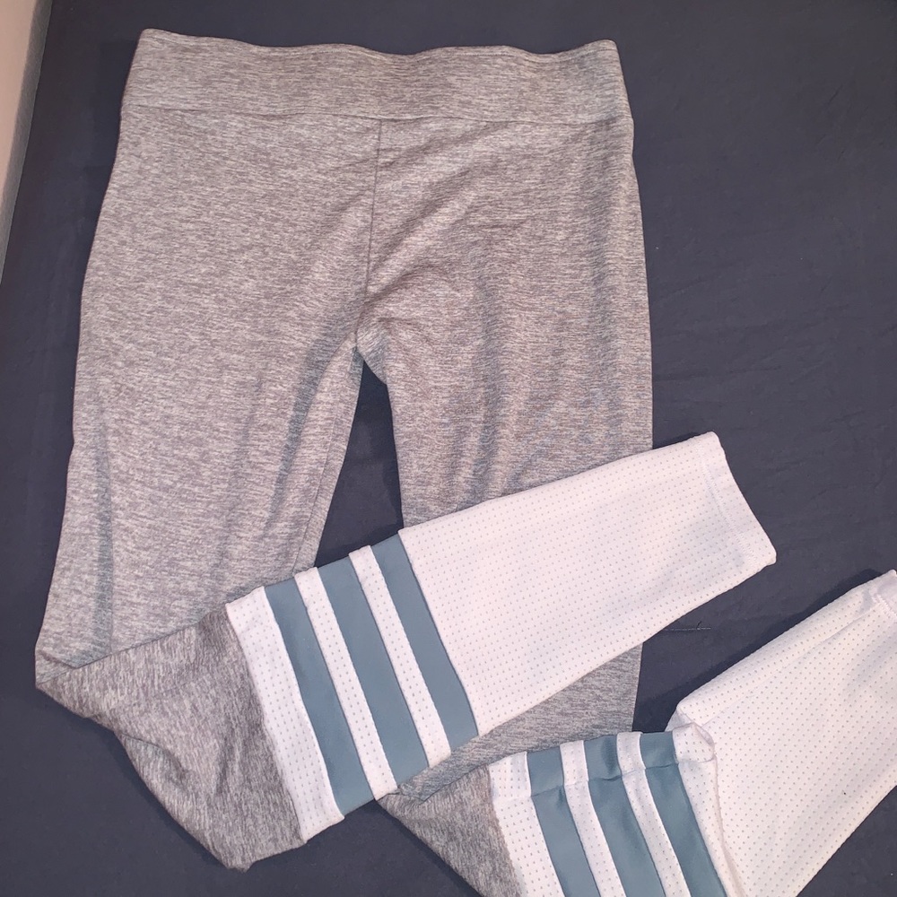 Bombshell Leggings - image 2